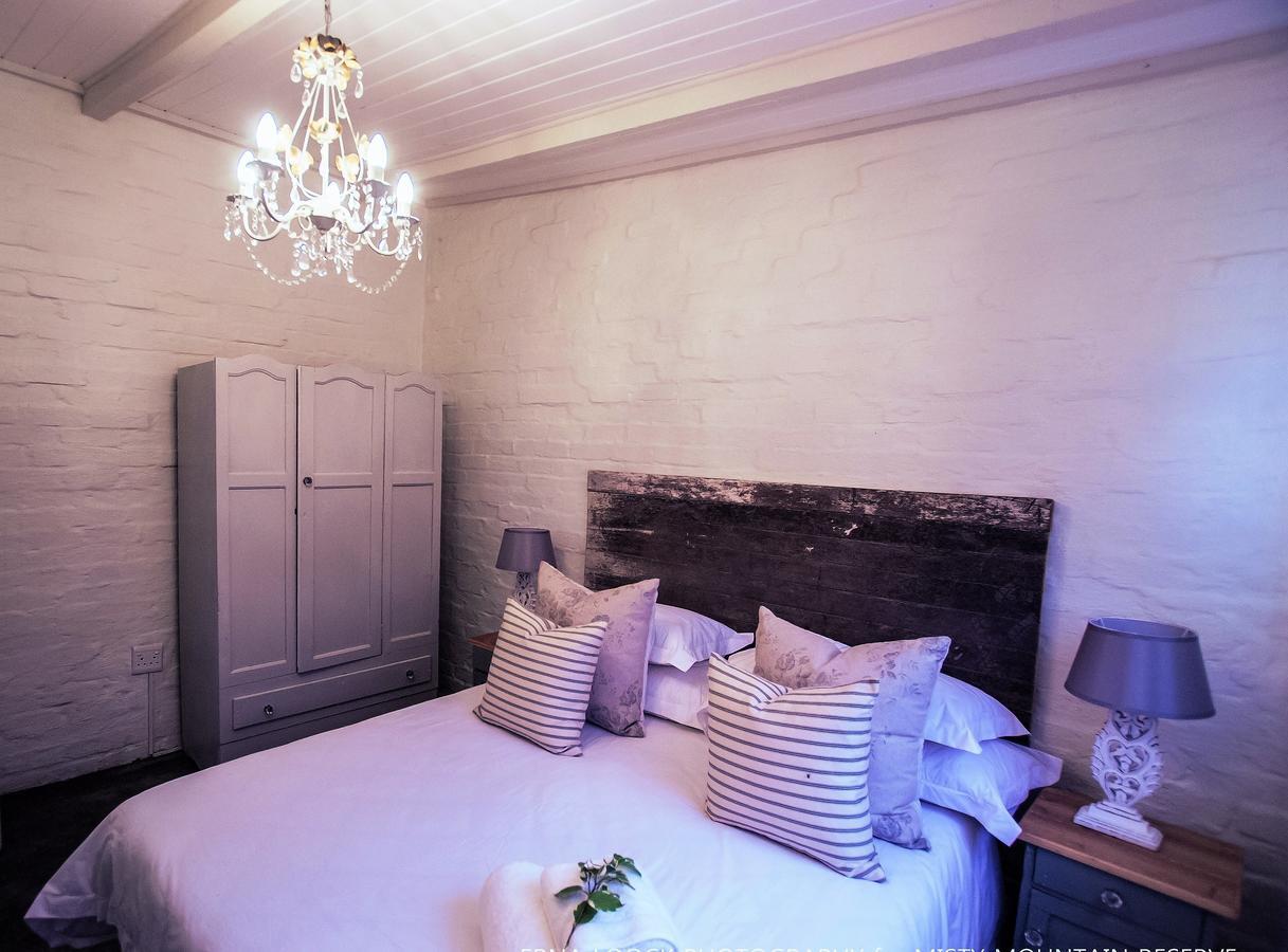 Beyond Urban Cottages Stormsrivier Esterno foto