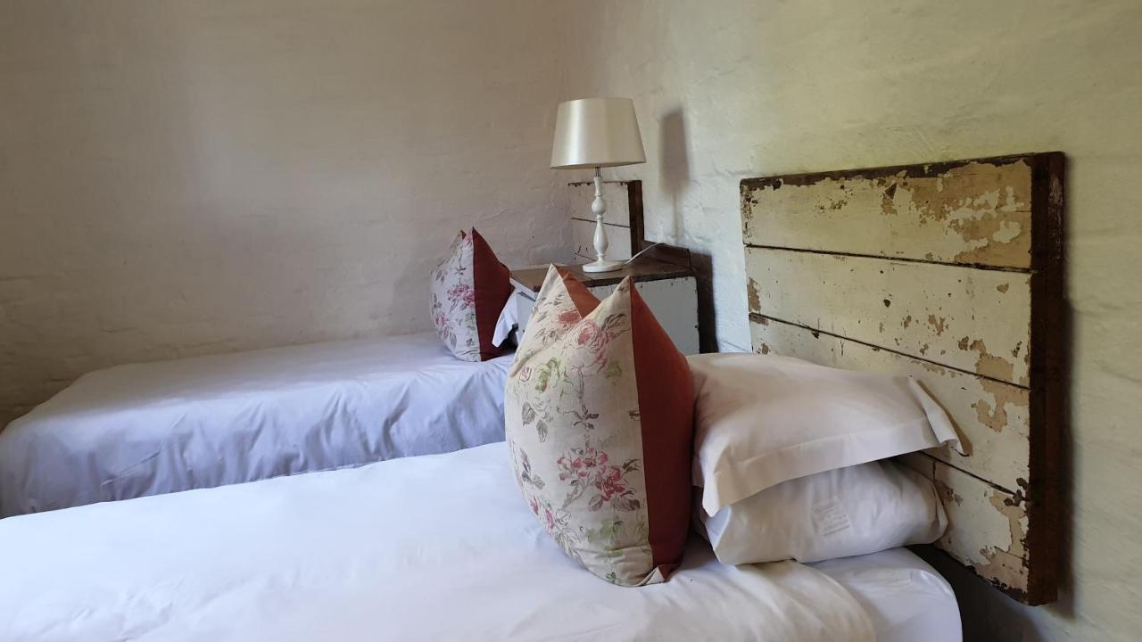 Beyond Urban Cottages Stormsrivier Esterno foto