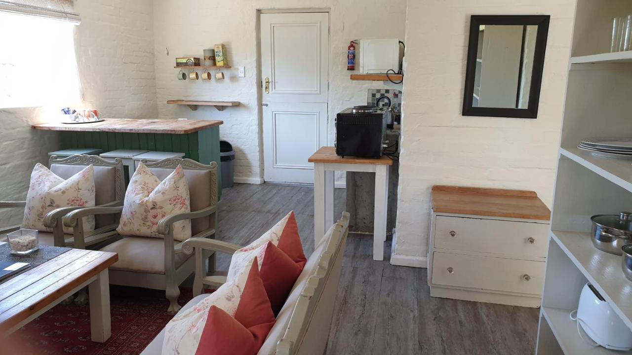 Beyond Urban Cottages Stormsrivier Esterno foto